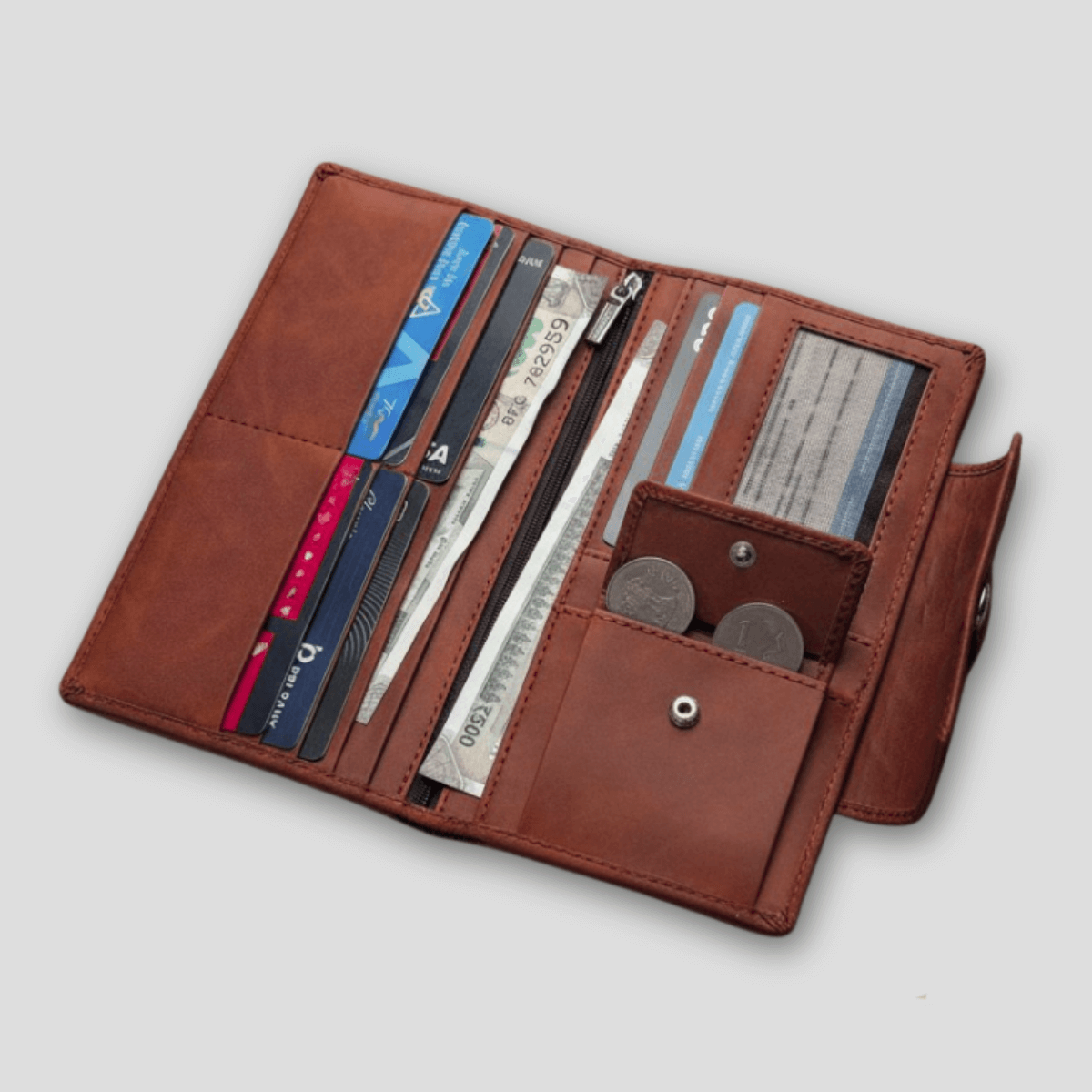 Premium_Travel_Wallet_Passport_Holder_3_12a4581b-2126-4353-9052-3c5c2627da53