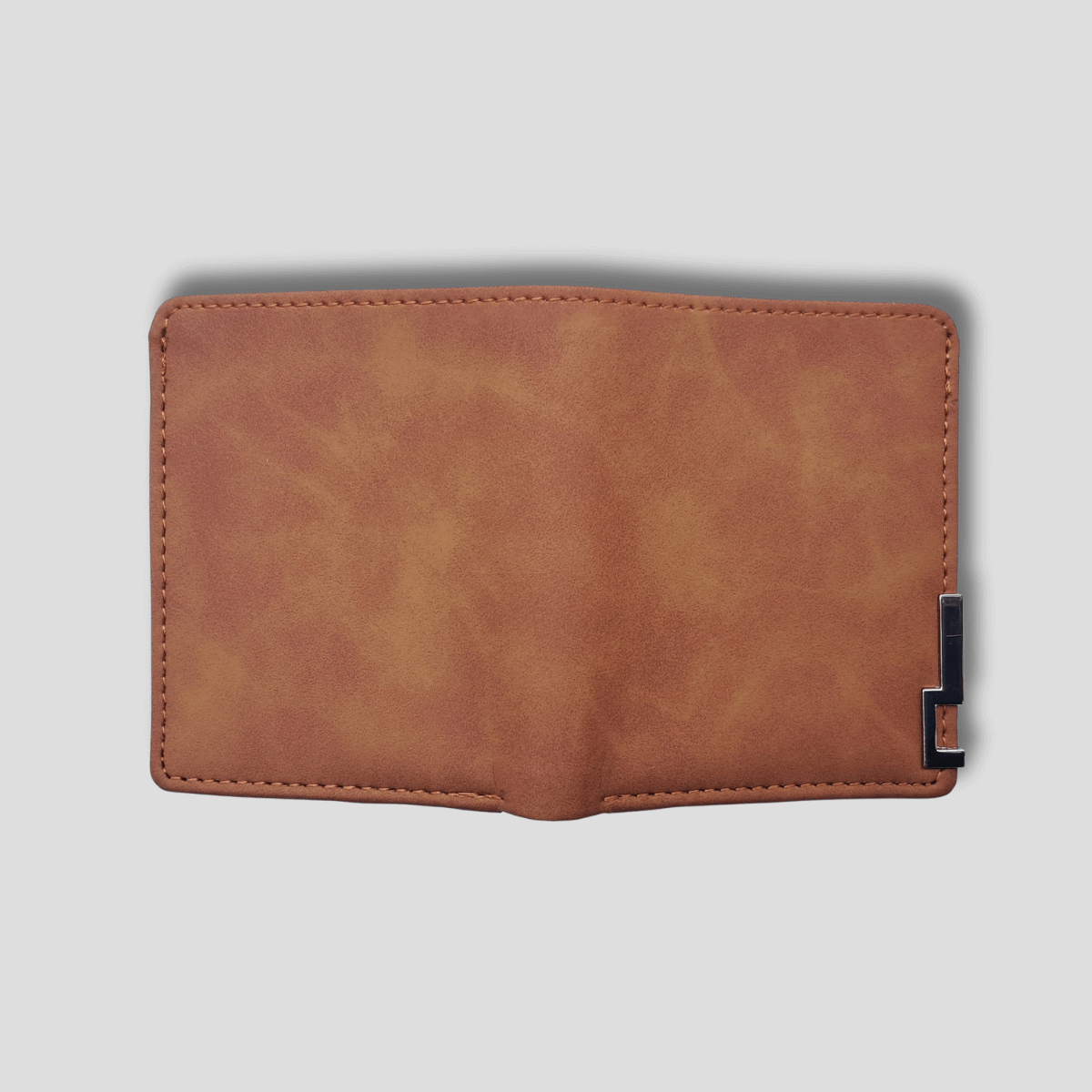 Quest-Mini-Unisex-Bi-Fold_Wallet-in-Premium-Vegan-Leather-2_8bbb67e6-3dd7-4d38-b449-60ee2177ca98