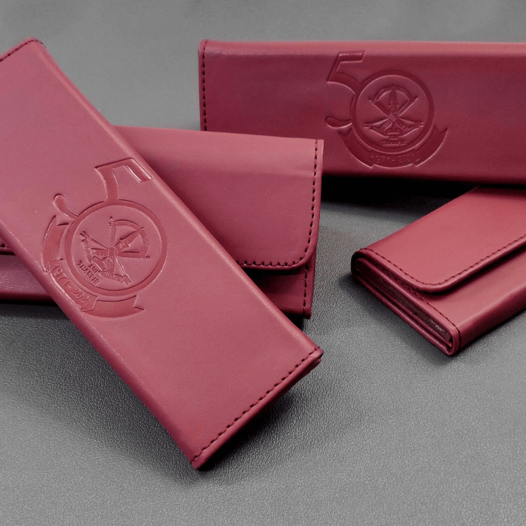 collapsible-magnetic-spectacle-case-vegan-leather-foldable-5