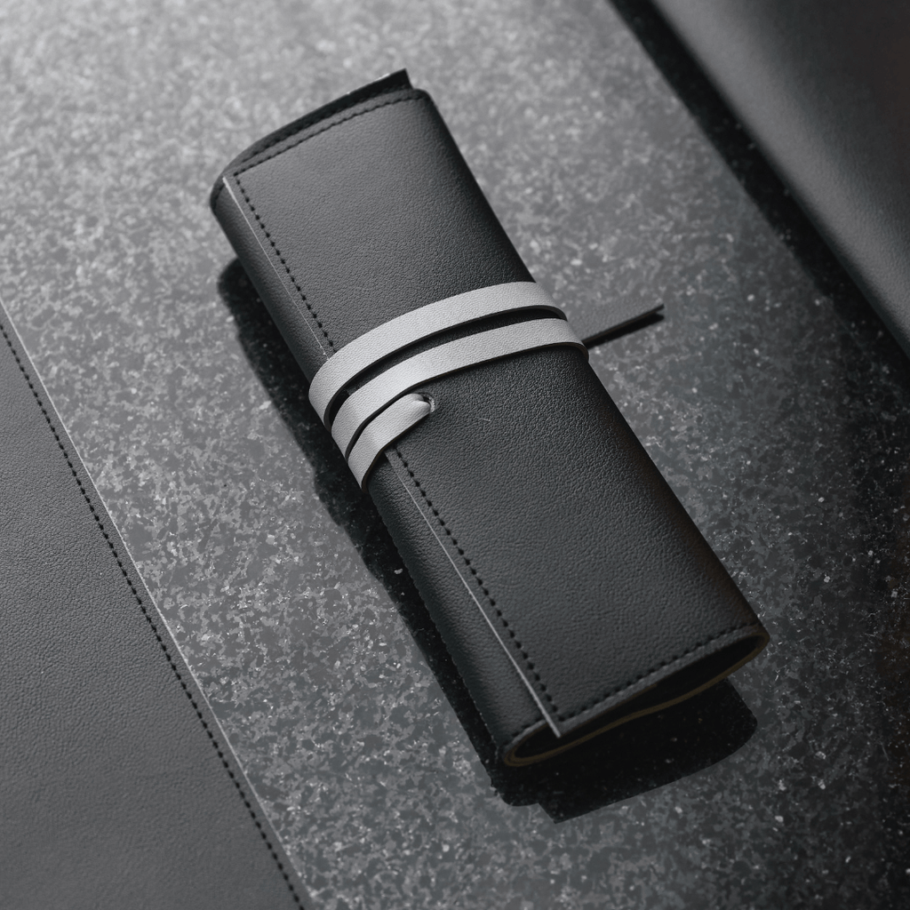 swell-roller-vegan-leather-pen-accessory-organizer-5