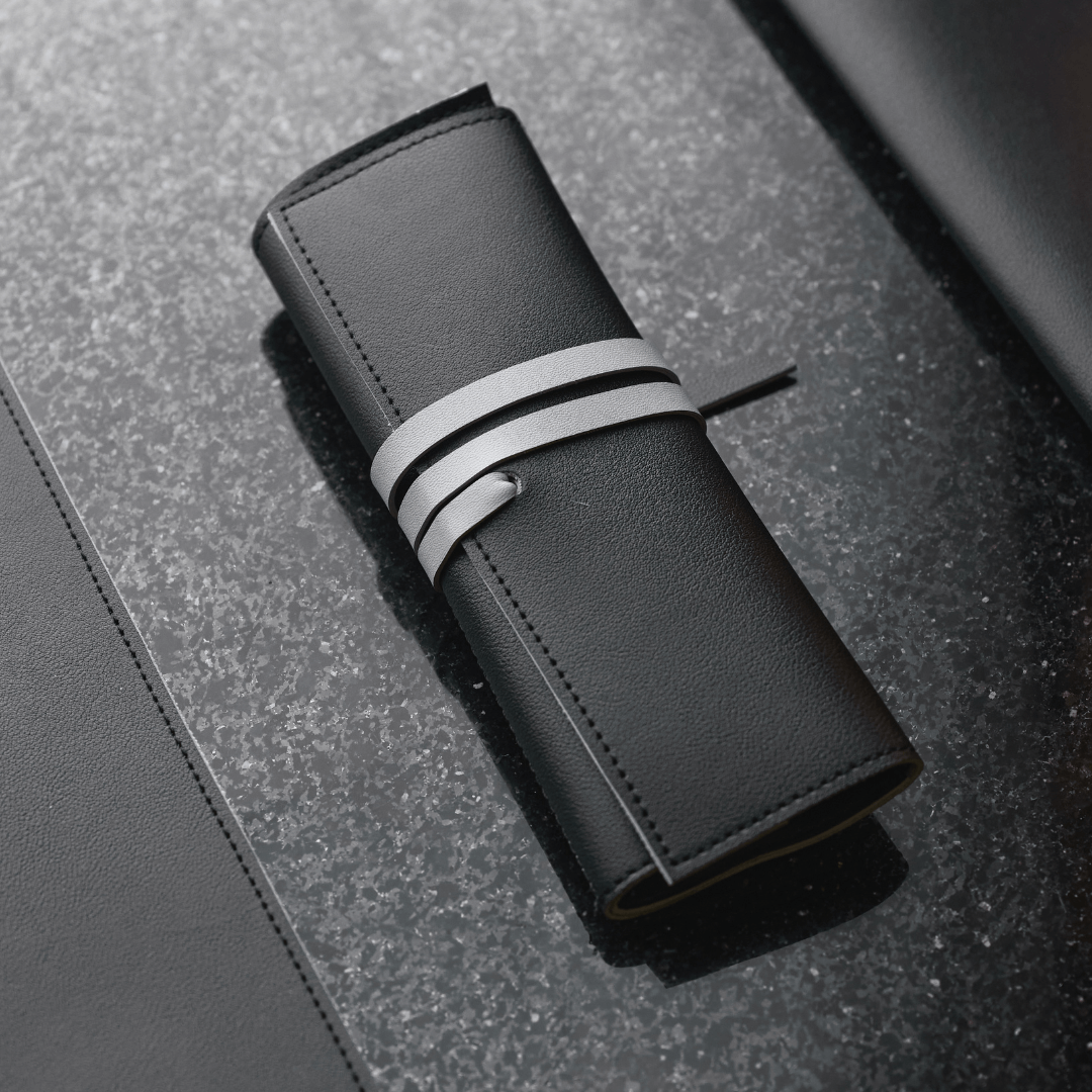 swell-roller-vegan-leather-pen-accessory-organizer-5